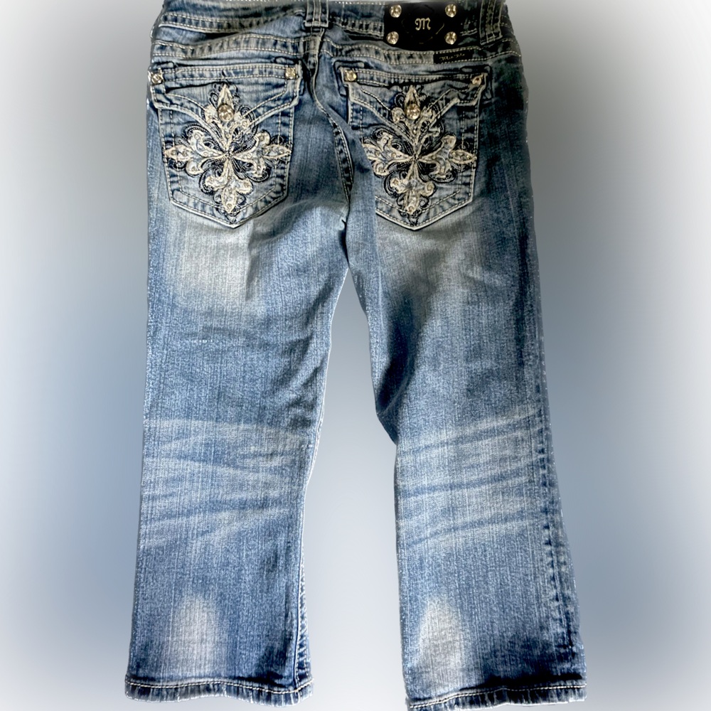 Miss Me Capris